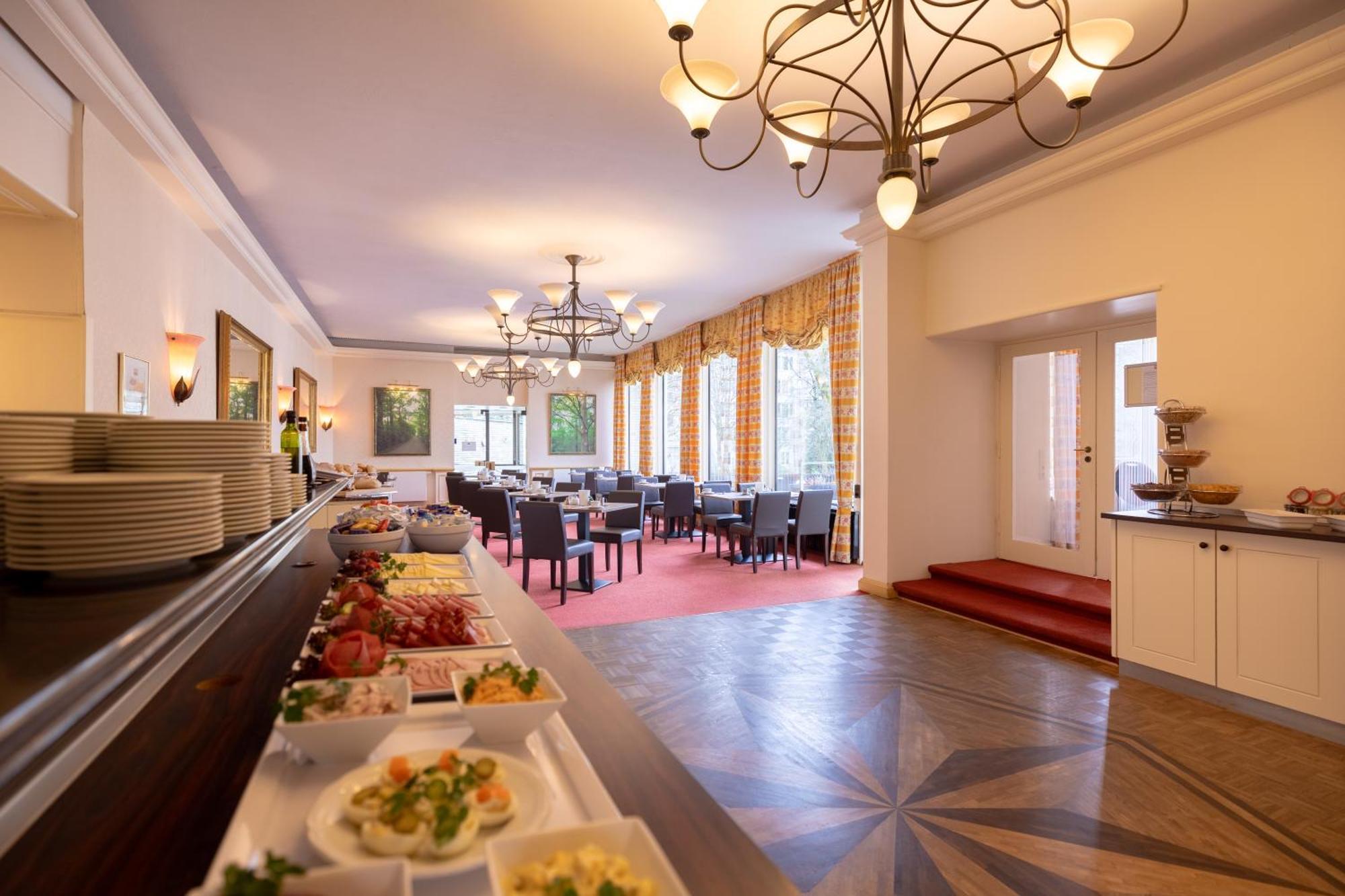 Hotel Novum Bremer Haus 3*